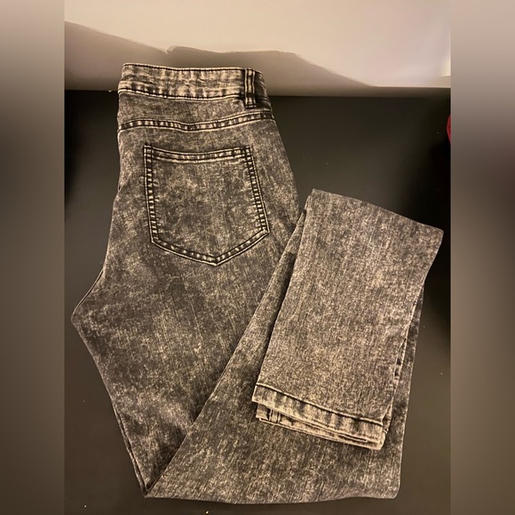 H&M divided skinny jeans - Picture 1 of 4